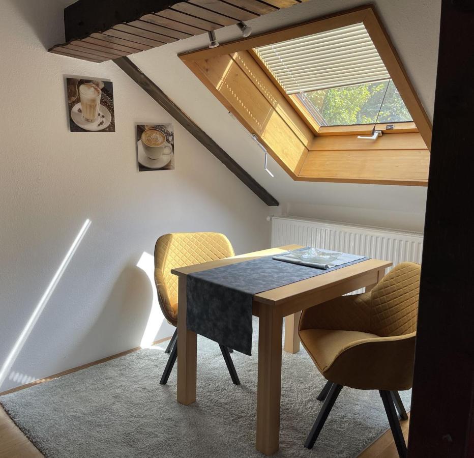 Ferienwohnung Am Kieferbach Киферсфелден Екстериор снимка